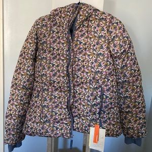 All in motion Short puffer jacket Size XL(14/16)